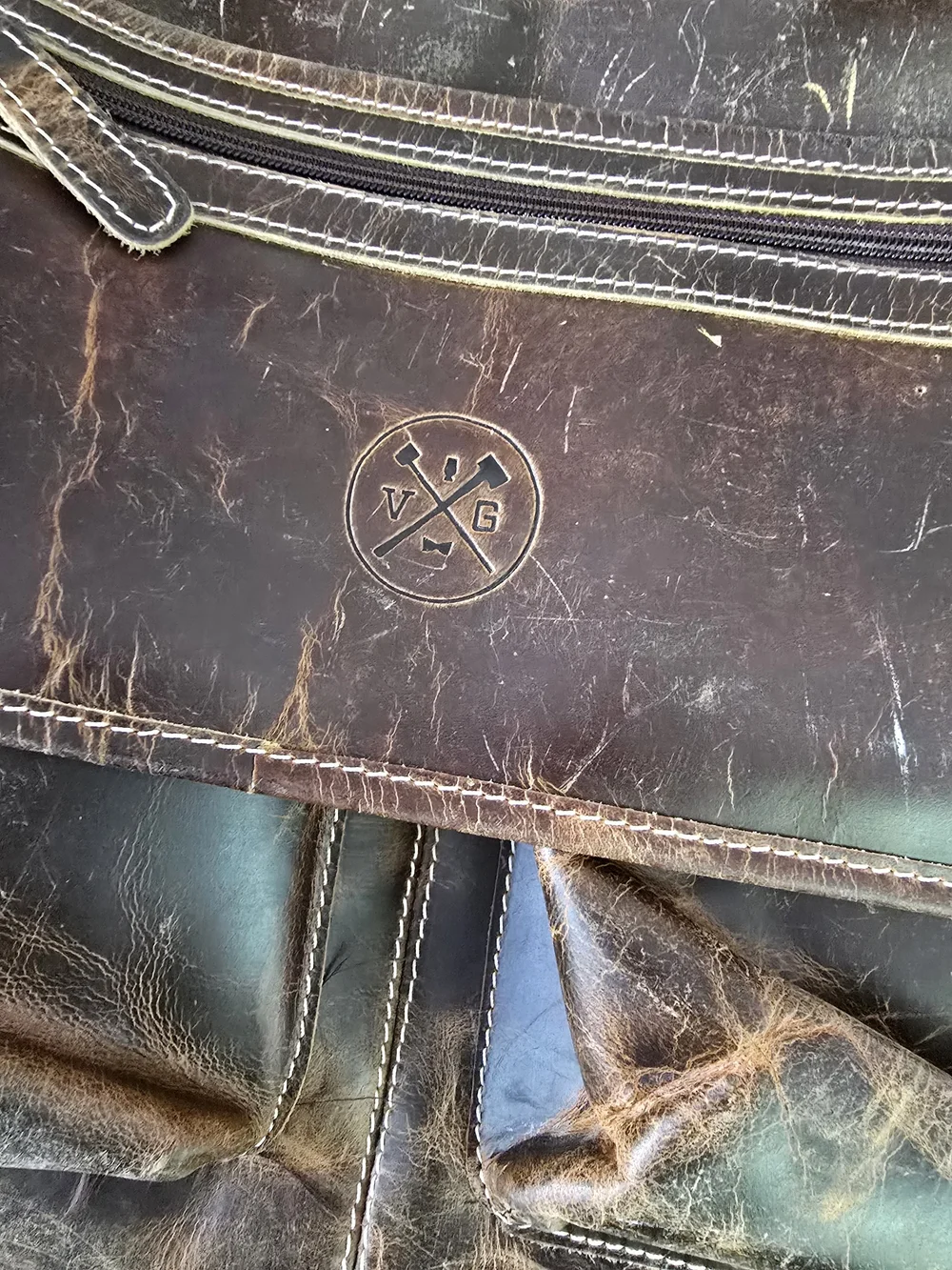 Vintage Gentleman Brown Leather Messenger Bag for Men